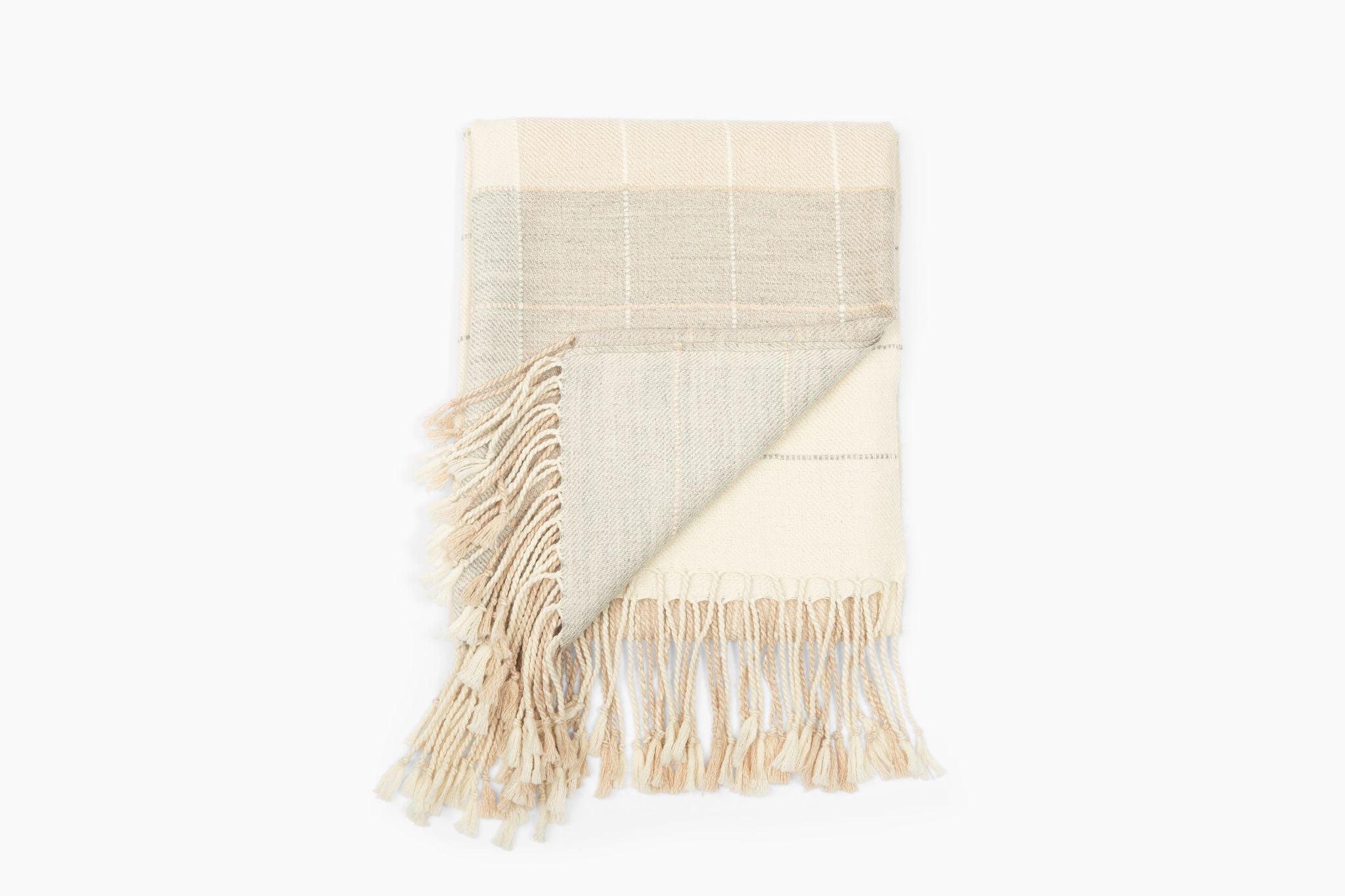 Knith Throws & Pillows – KNITH